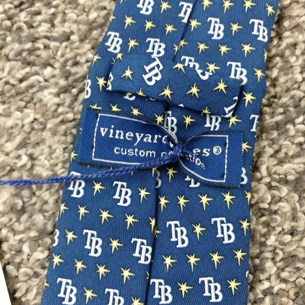 NWT Tampa Bay Rays Neck Tie Vineyard Vines Silk Boys 48.5L 3.25W